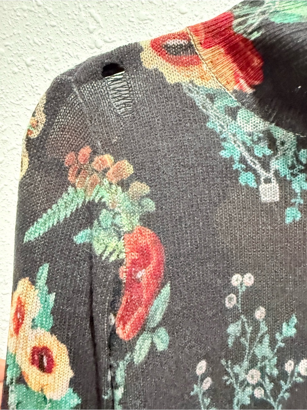 R13 distressed 100% cashmere Black Floral Mock Neck Sweater M - Picture 6 of 9